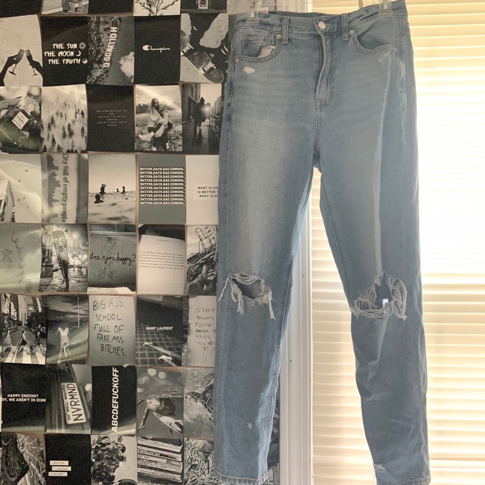 american eagle mom jeans